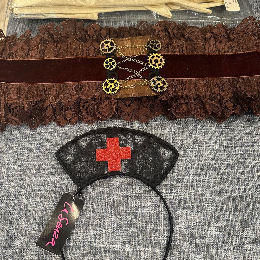 Brand new Costume accesories